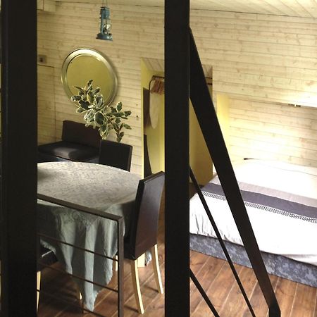 Boat For Guest Hotel Issy-les-Moulineaux Kamer foto