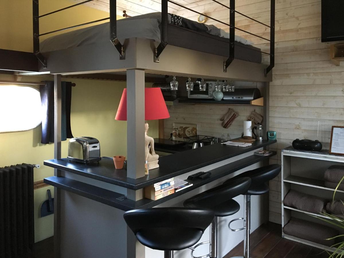 Boat For Guest Hotel Issy-les-Moulineaux Kamer foto