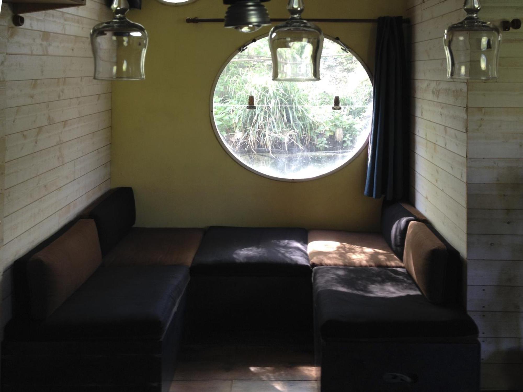 Boat For Guest Hotel Issy-les-Moulineaux Kamer foto