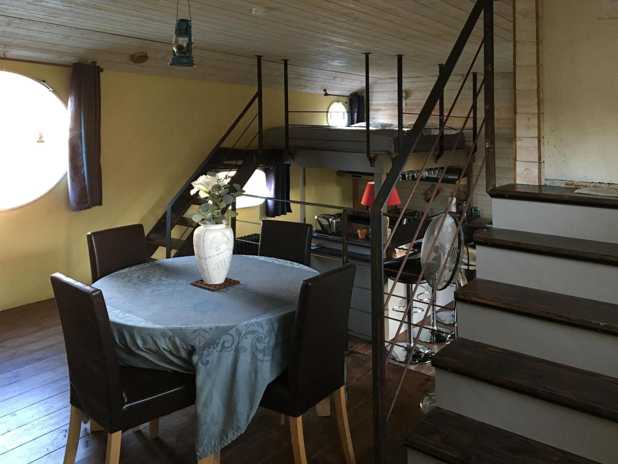 Boat For Guest Hotel Issy-les-Moulineaux Kamer foto