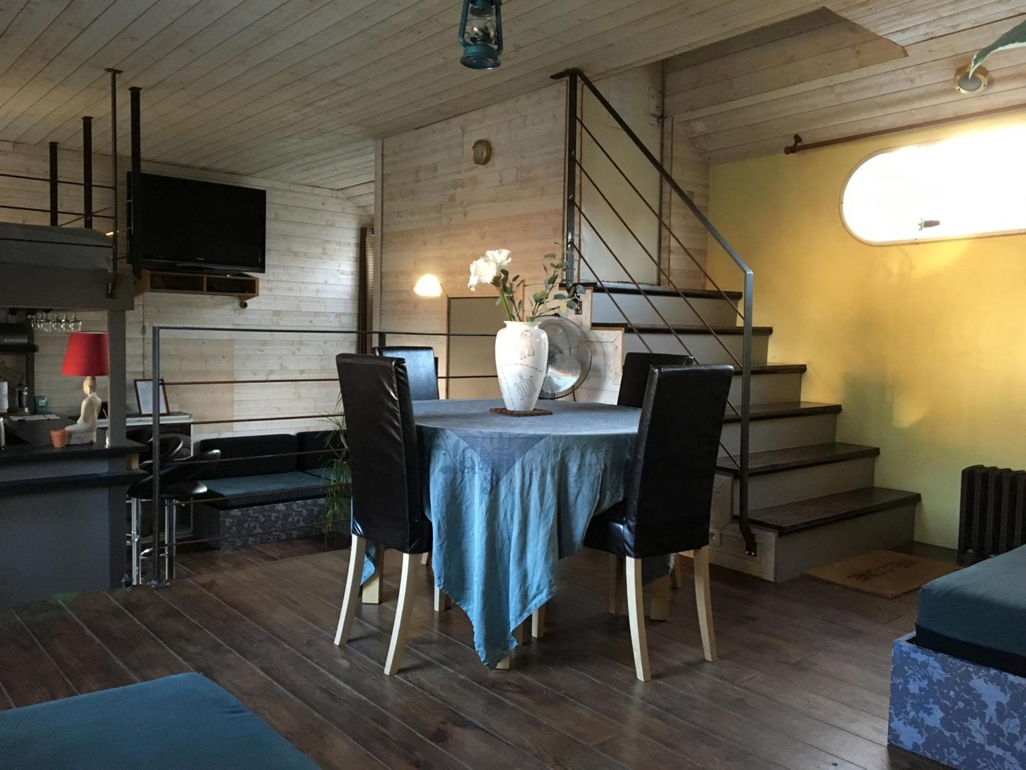 Boat For Guest Hotel Issy-les-Moulineaux Kamer foto